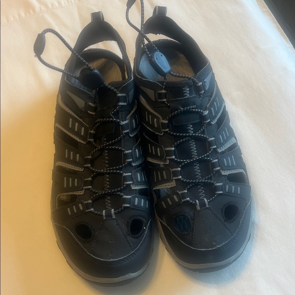 Eddie Bauer Black and Gray Men's Shoes
